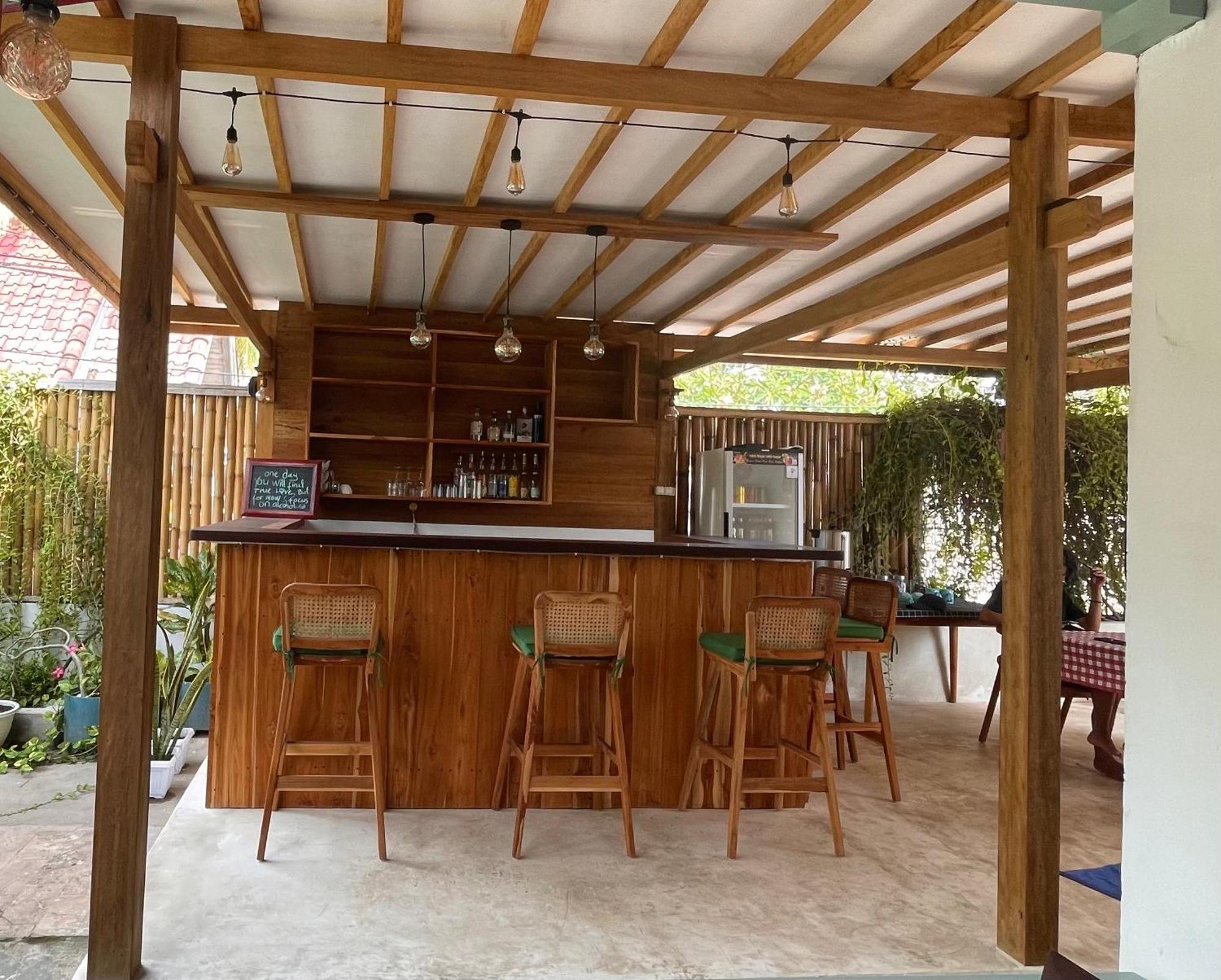 Aaliku Bungalows Gili Trawangan Buitenkant foto